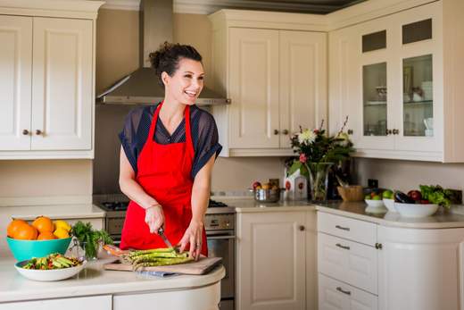 Transitioning into Menopause & The Importance of Strength Training and Dietary Modifications